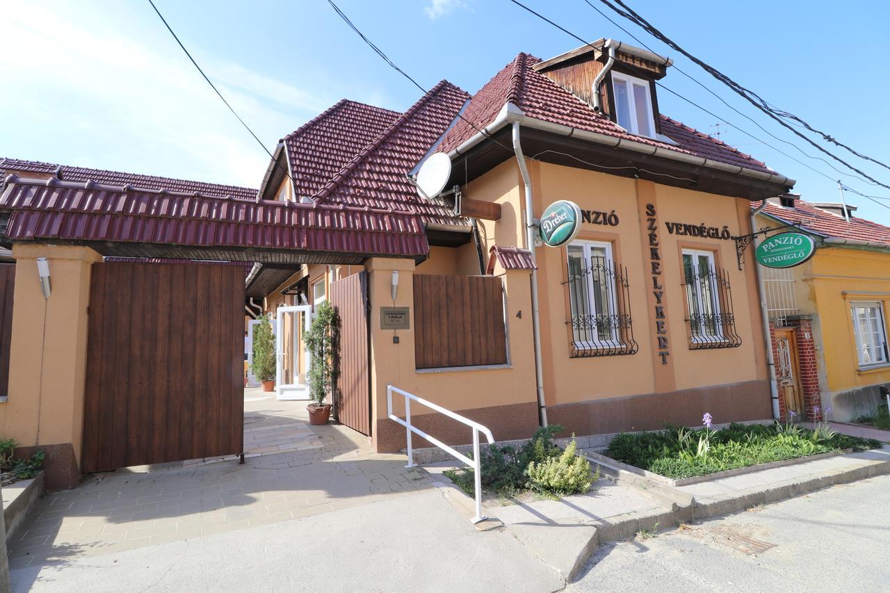 米什科尔茨Szekelykert Panzio住宿加早餐旅馆 外观 照片